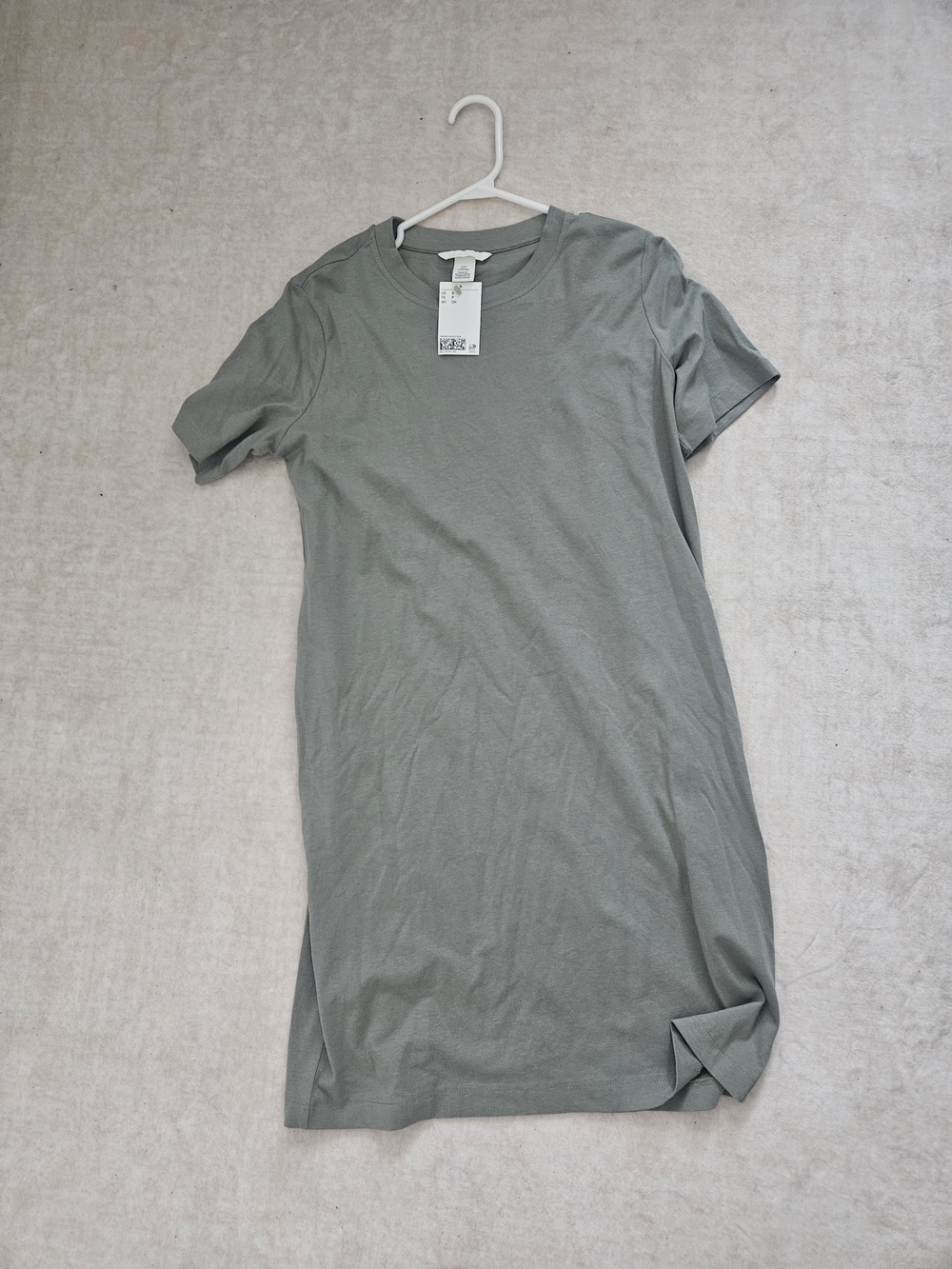 H&M Relaxed Short Sleeve Tee Dress in Sage Gray